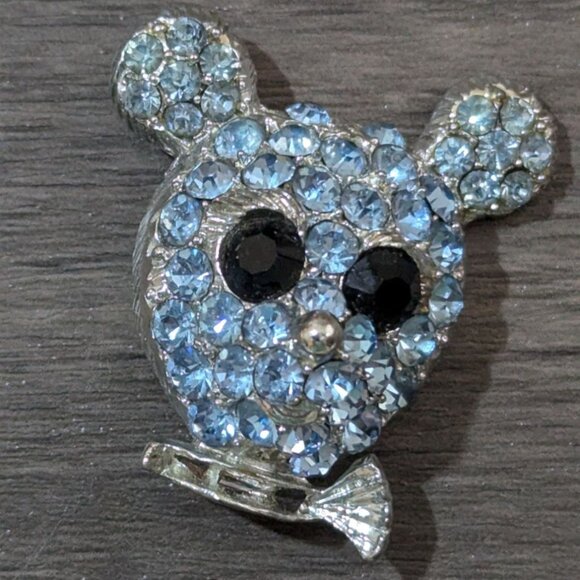 Weiss Vintage Mouse Brooch With Blue Crystals  Silver-Tone Finish Estate sparkle - Picture 7 of 7